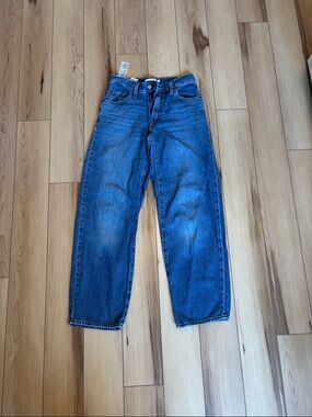 Levi's Relaxed Fit Jeans in Classic Blue
